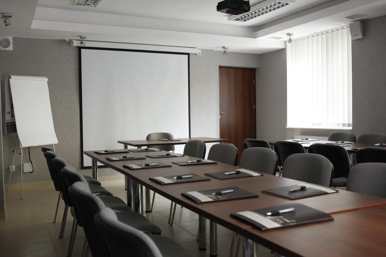 Iskra Hotel Radom Room photo