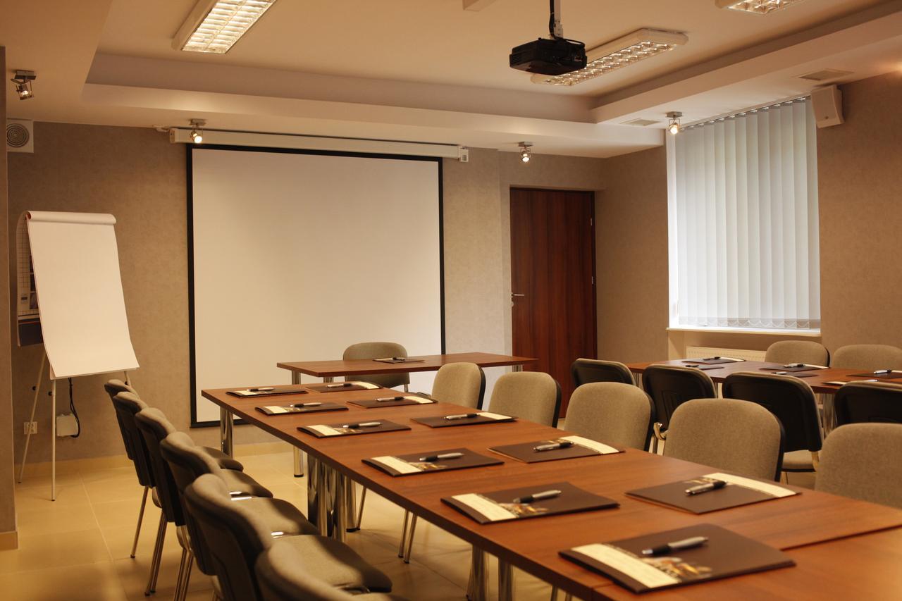 Iskra Hotel Radom Room photo