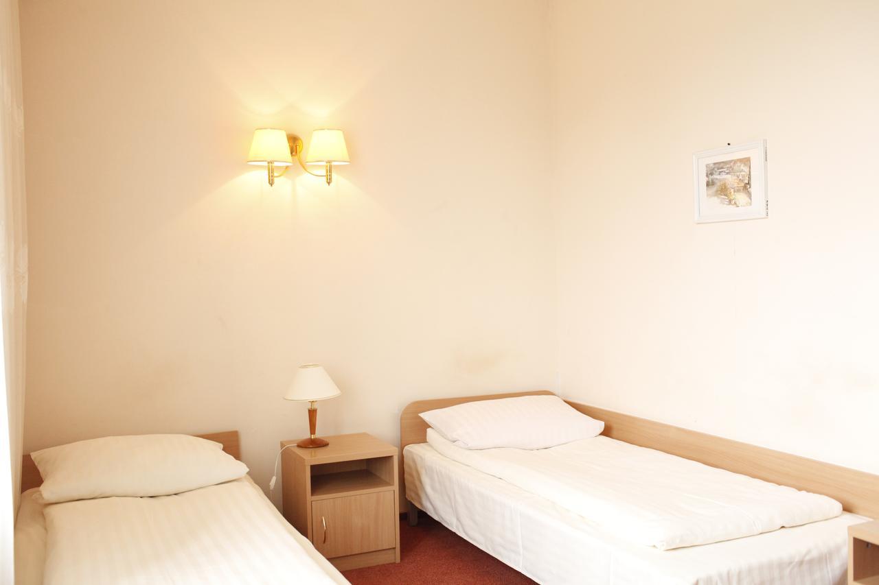 Iskra Hotel Radom Exterior photo