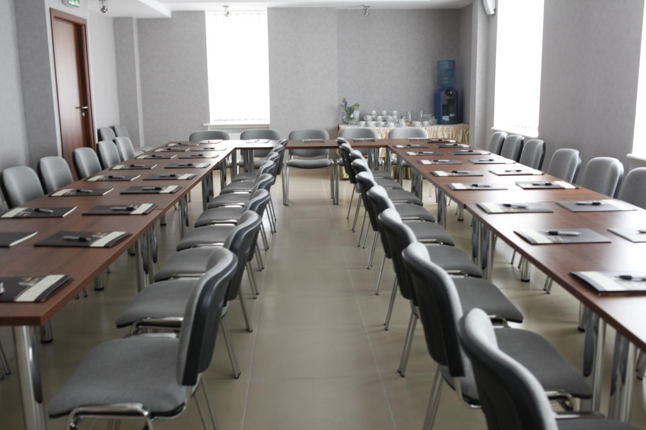 Iskra Hotel Radom Room photo